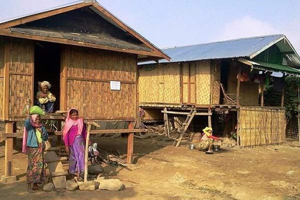 87 bin müslümanı yerlerinden ettiler