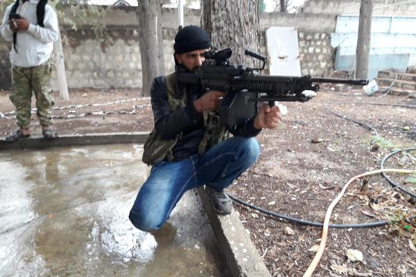 IŞİD'in keskin nişancısı yakalandı