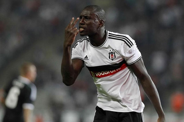 Demba Ba Beşiktaş'a geri döndü