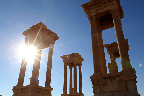 Suriyeli bakandan Palmira suçlaması