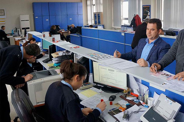 27 milyon kişi sürücü belgesini yeniletmedi