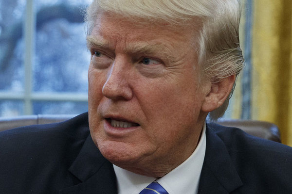 Trump sınıra duvar adımını atıyor!