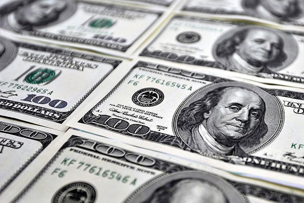 MB'nin faiz kararı sonrası dolar uçtu