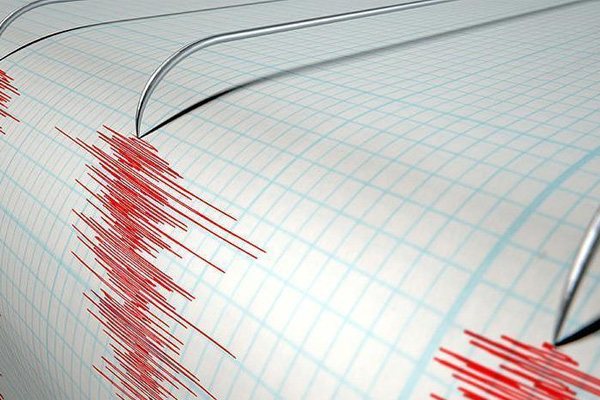 Ege ve Akdeniz'de deprem