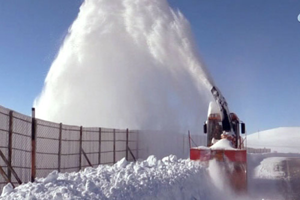 Doğu’da yollar ulaşıma kapandı