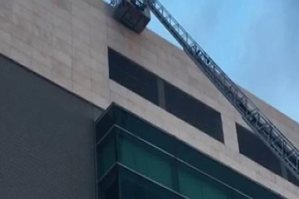 Ankara’da AVM’de yangın