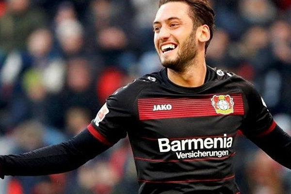 İki futbolcu daha 'evet' dedi