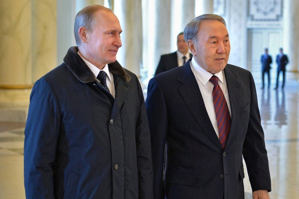 Putin ve Nazarbayev, Astana'nın sonuçlarını görüştü