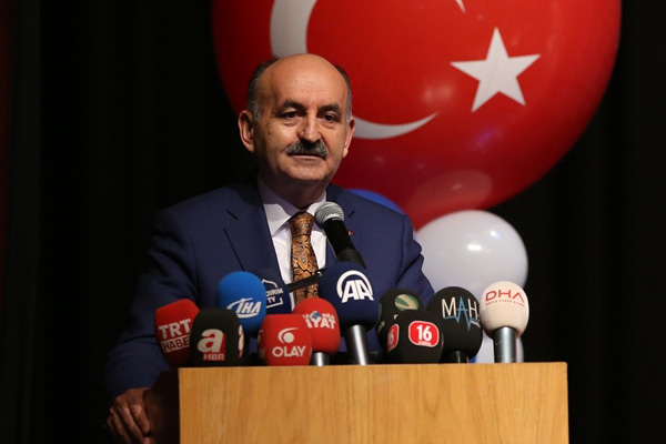 'Nisan ayının ortasında sandık, milletin huzuruna gelecek'