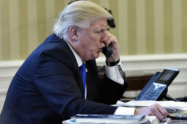 Putin ile Trump telefonda görüştü