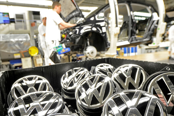 Volkswagen dünyanın en çok üreteni oldu