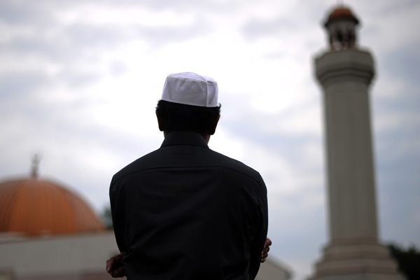 Manipülasyonların kıskacında İslâm