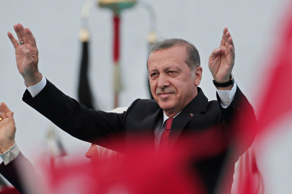 Çevik: Genelkurmay Erdoğan'ı engelledi