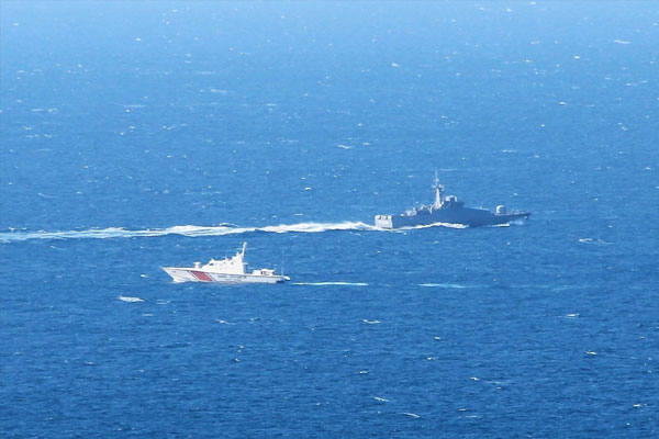 Ege sularında gerginlik