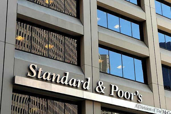 S&P'den 4 Türk bankasına düşük not