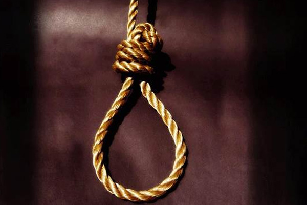 Darbeci subayın eşi: Darbeciler idam edilsin