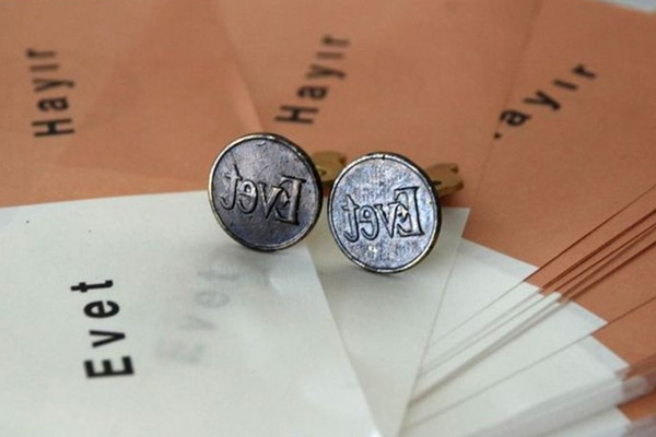 Referandum için Suriyelilere vatandaşlık verilip, oy mu kullandırılacak?