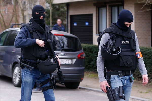 Almanya’da IŞİD operasyonu: 16 gözaltı