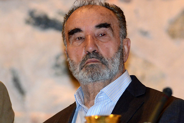 Hayrettin Karaman: Zaman dostların çekişme zamanı değildir