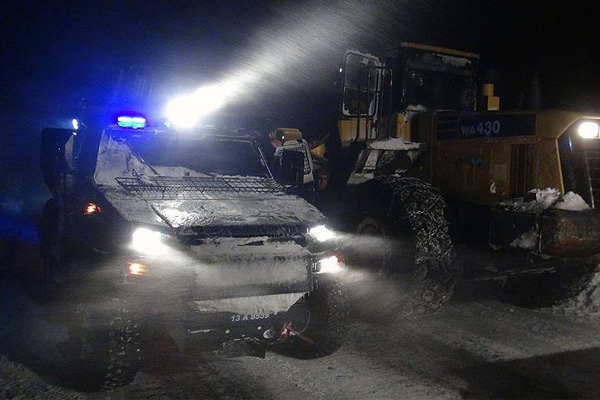 Tatvan'da yüzlerce kişi donmaktan kurtarıldı