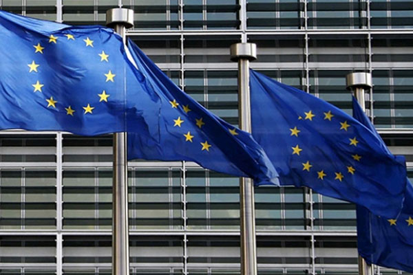 AB, Gürcistan ile vizeleri kaldırıyor