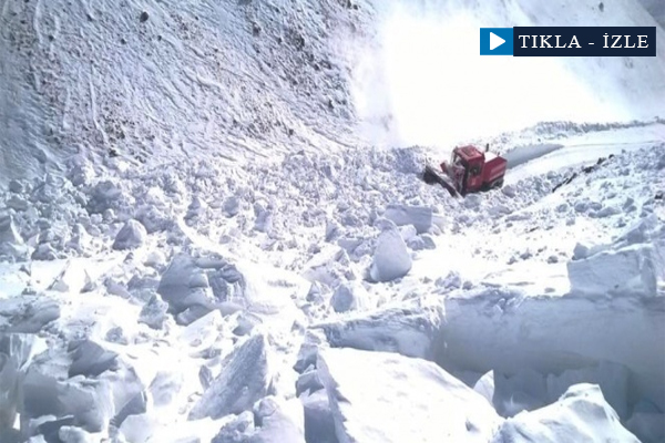 Aşkale’de çığ düşen yol ulaşıma kapandı