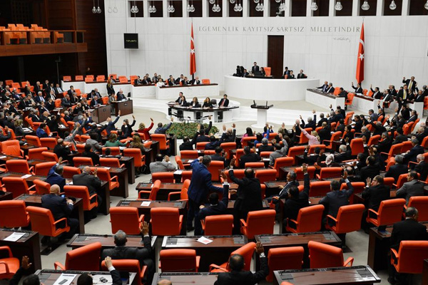 Haberleşme faturası en yüksek 10 vekil