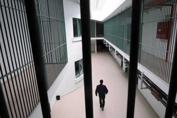 Cezaevinde isyan için 300 bin TL teklif ettiler