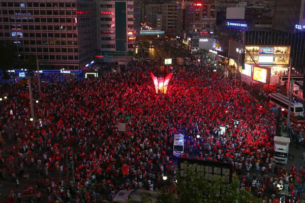 Mahkemeden '15 Temmuz Kızılay Milli İrade Meydanı' kararı