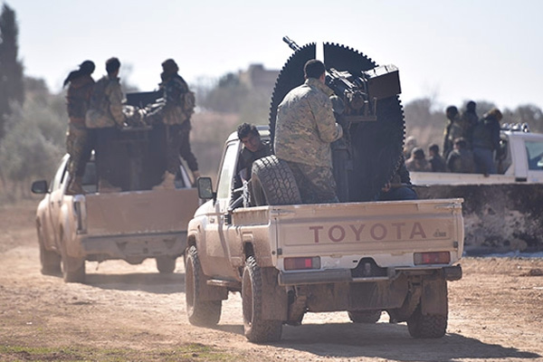 IŞİD El-Bab'da su şebekelerini tünel olarak kullanıyor