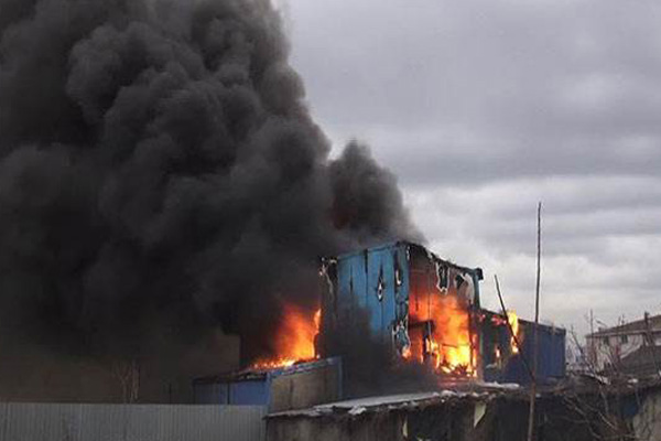 Ataşehir'de büyük yangın