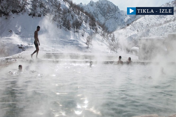 Kato Dağı eteklerinde eksi 15 derecede kaplıca keyfi