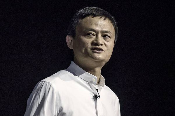 Çin'in en zengin 2. insanından Trump'a: Ticaret biterse savaş başlar