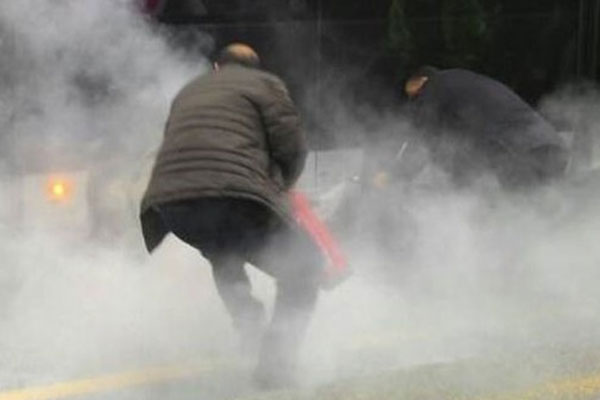 Metrobüste yangın paniği