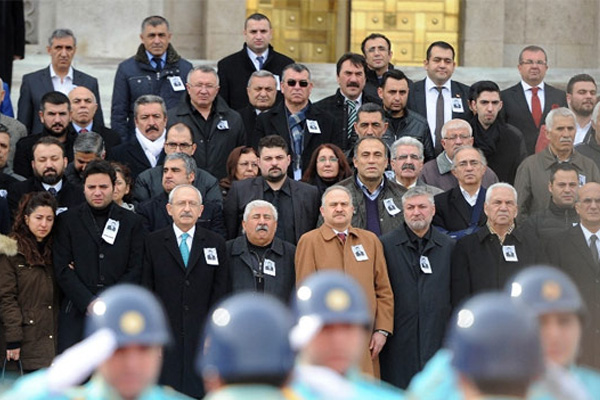 Kılıçdaroğlu Öktem'in cenaze törenine katıldı
