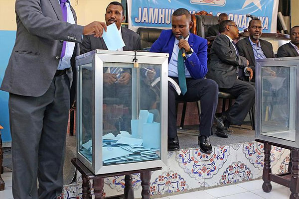 Somali yarın cumhurbaşkanını seçecek