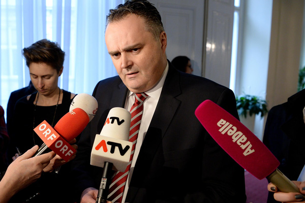 Avusturya'dan sığınma anlaşması için açıklama: Türkiye'ye güven olmaz