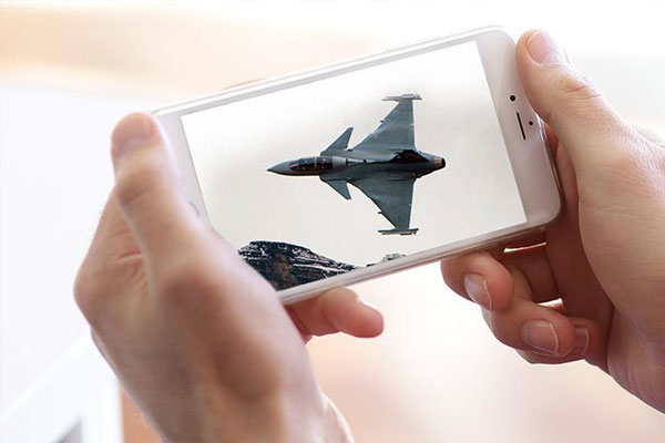 İsveç'te savaş uçağını görüntüleyene para cezası