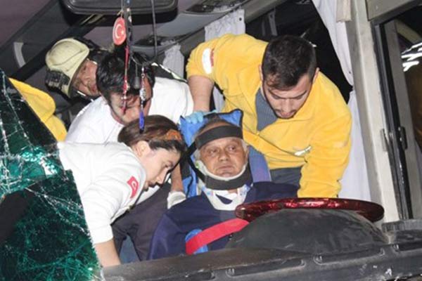 Denizli'de kaza: 17'si öğrenci 25 yaralı