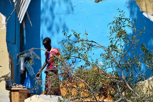 Somali'de otele saldırı