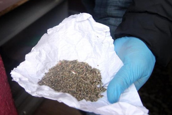 Kayseri'de 250 polisle uyuşturucu operasyonu