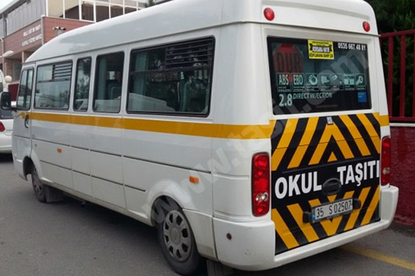 Okul servis araçlarına yakın takip