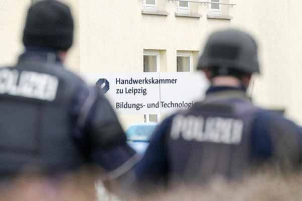 Almanya'da bomba alarmı