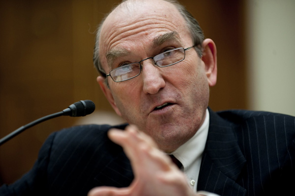 'Irak'ın işgalini inşa eden adam Elliott Abrams Trump'ın ekibinde yer alabilir'