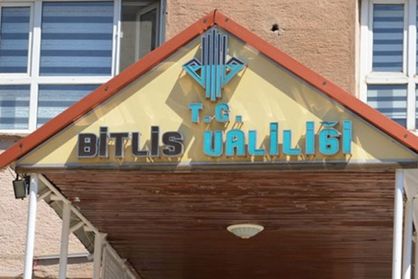 Bitlis'te 19 muhtar görevden uzaklaştırıldı