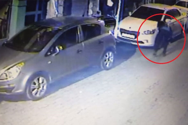 Samsun'da 14 aracın lastiklerini kestiler