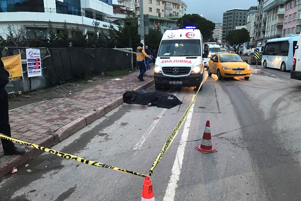 İstanbul’da yol kenarında ceset bulundu