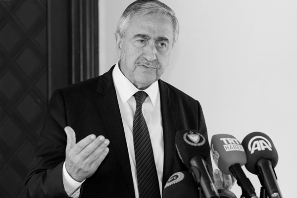Mustafa Akıncı: Dönüşümlü başkanlığın olmadığı bir anlaşma olmaz!