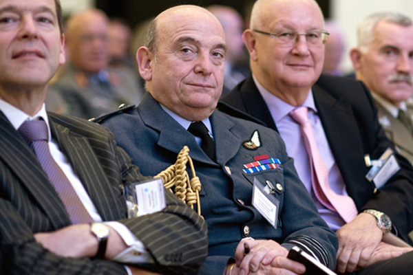 İngiltere Genelkurmay Başkanı Peach Ankara'da