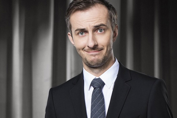 Alman şovmenin skandal şiirine kısmi yasak